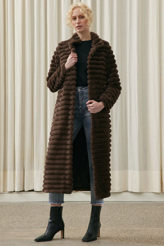 ELLIATT Lexie Faux Fur Coat - Chocolate Brown - Bread Boutique  - ELLIATT, GLAMOROUS, JUMPSUIT, SEXY, SOFT, SOPHISTICATED, STUNNING, stylish, SUPERB, WAISTED - Darwin boutique - Darwin fashion